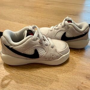 Nike Jordan Toddler Sneakers White Gray Size 4C